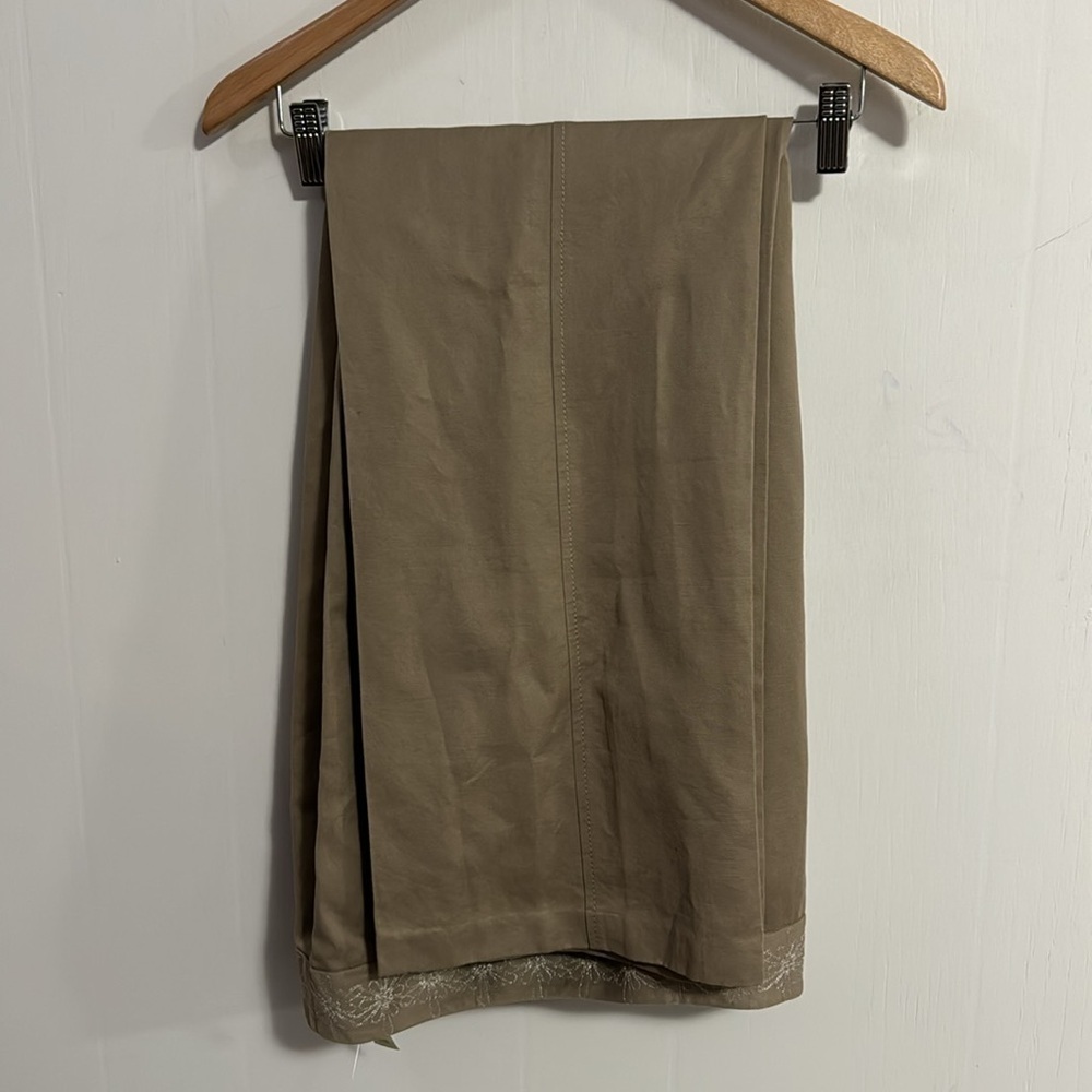 Ingrid Olsen pants Sz 12, very good condition. Tan color, pretty waistband
